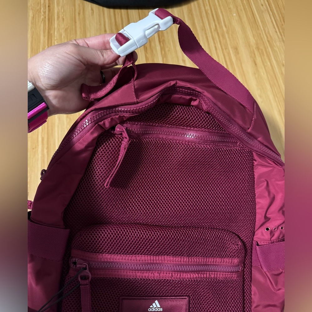 adidas VFA 4 Backpack in Burgundy - Picture 3 of 5